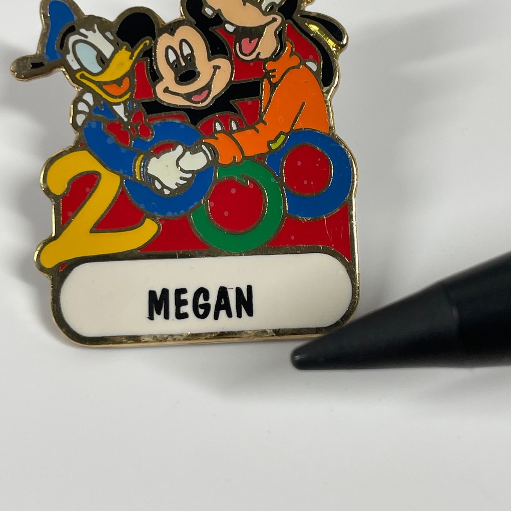 Disney Pin Walt Disney World 2000 Megan Mickey Donald Goofy Millennium Vintage - Picture 2 of 6